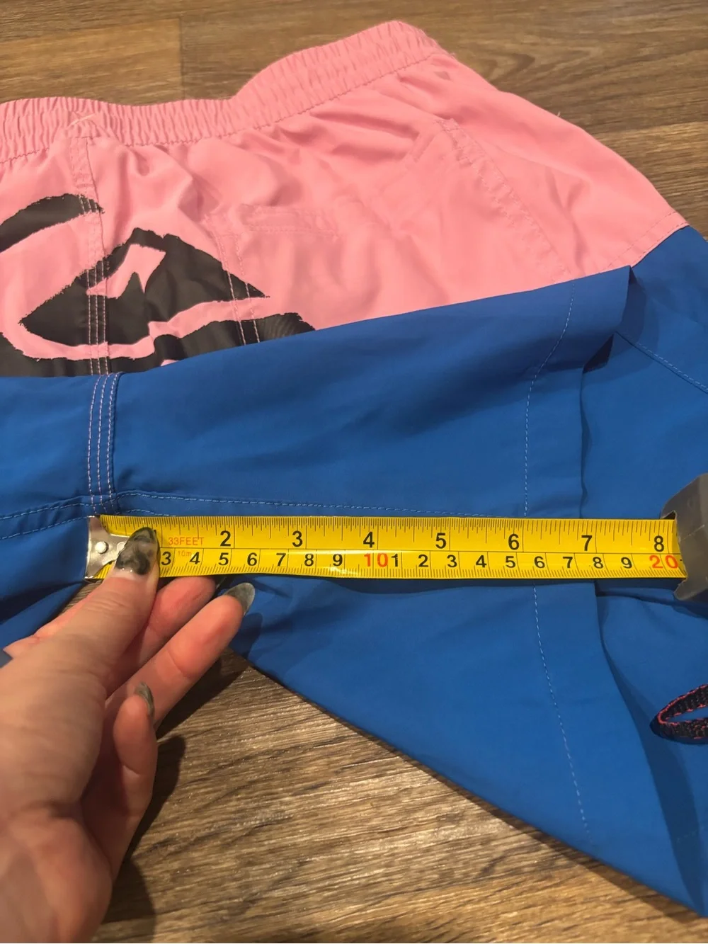Quiksilver Butt Logo Volley Shorts Pink Blue Colorblock 7 Inch Mens Medium